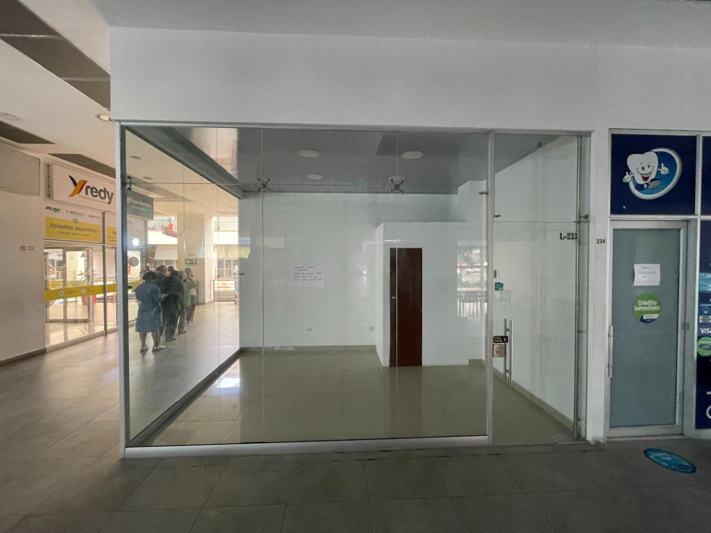 Local En Arriendo - El Cedro, Cali