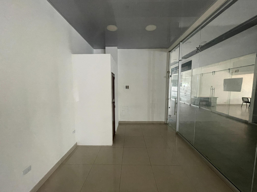 Local En Arriendo - El Cedro, Cali
