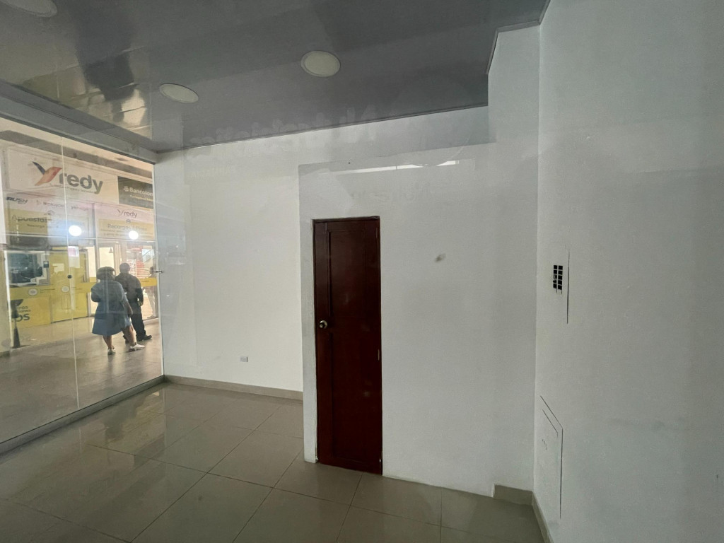 Local En Arriendo - El Cedro, Cali
