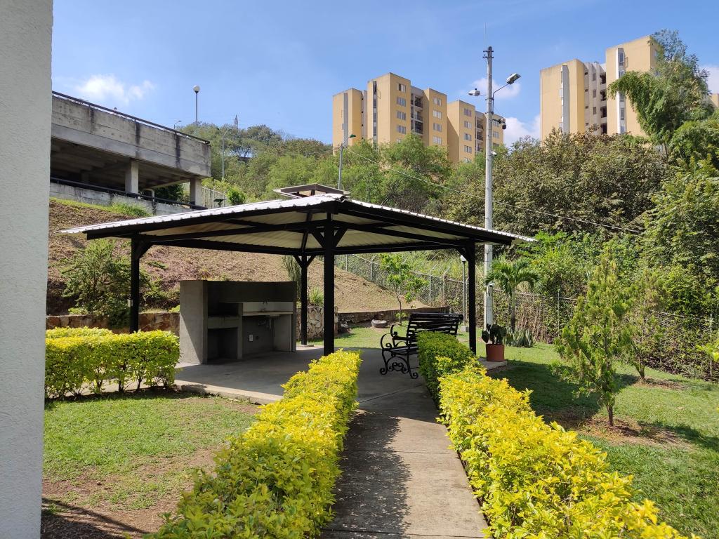 Apartamento En Venta - Bosques Deloeste, Cali