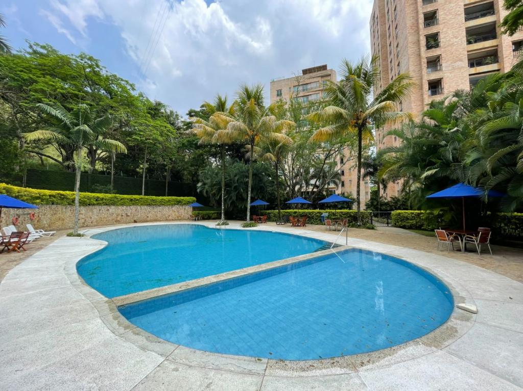 Apartamento En Venta - Normandía, Cali