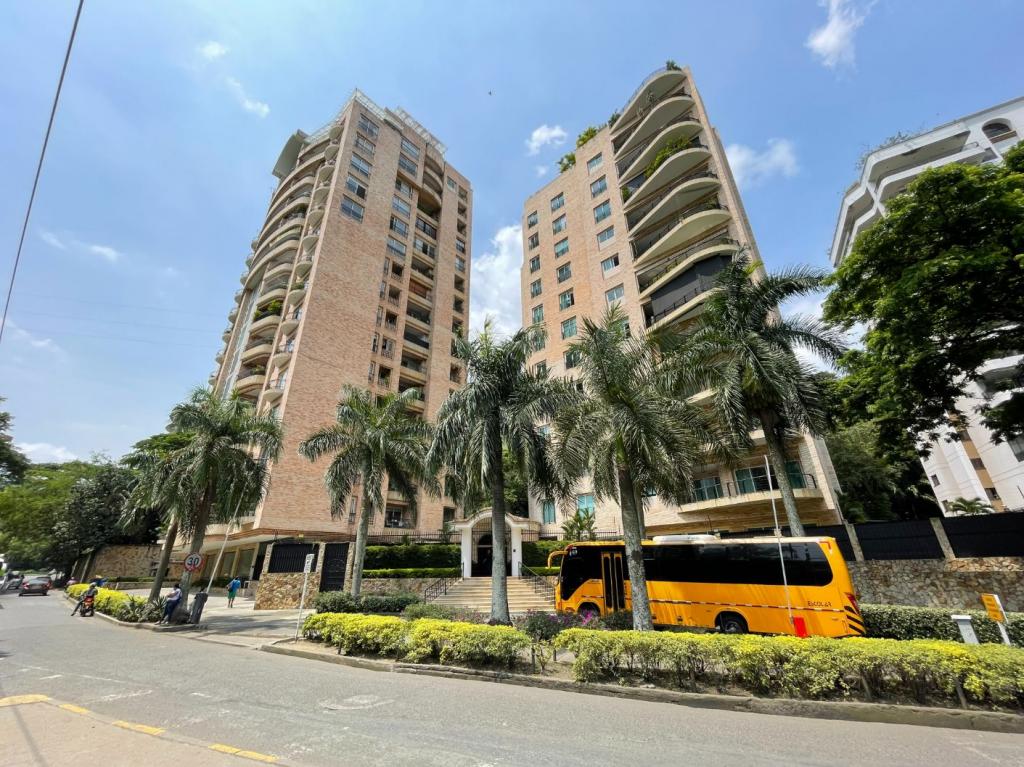 Apartamento En Venta - Normandía, Cali