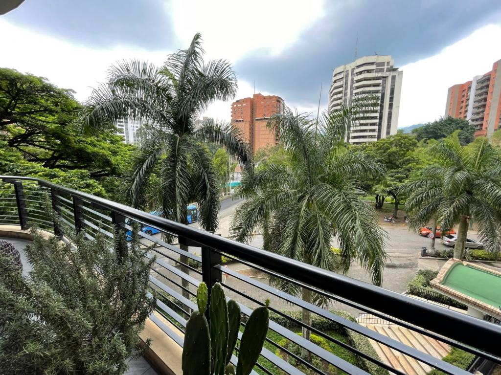 Apartamento En Venta - Normandía, Cali