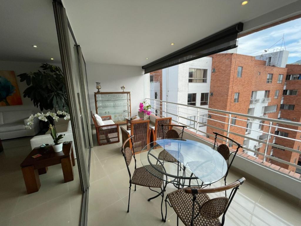 Apartamento En Venta - Bosques Deloeste, Cali