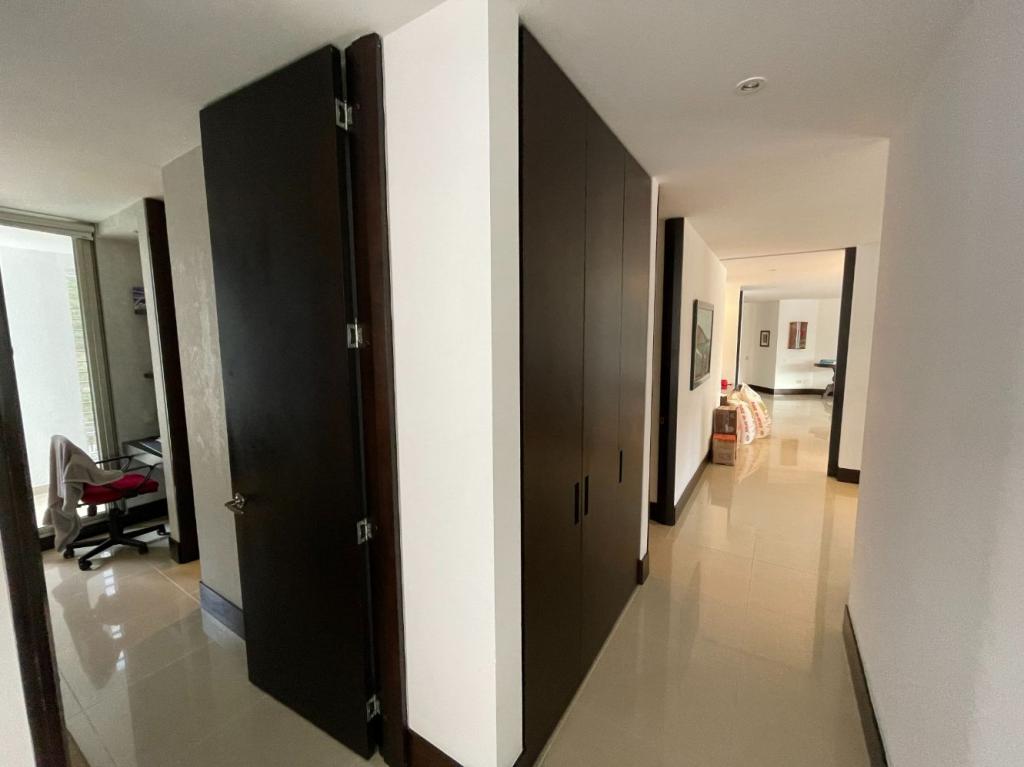 Apartamento En Venta - Bosques Deloeste, Cali