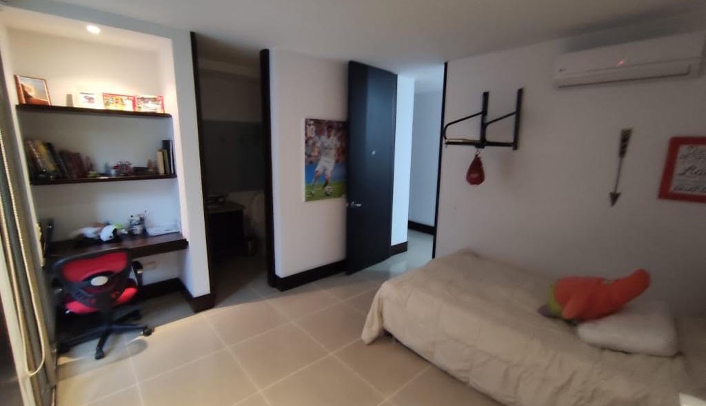Apartamento En Venta - Bosques Deloeste, Cali