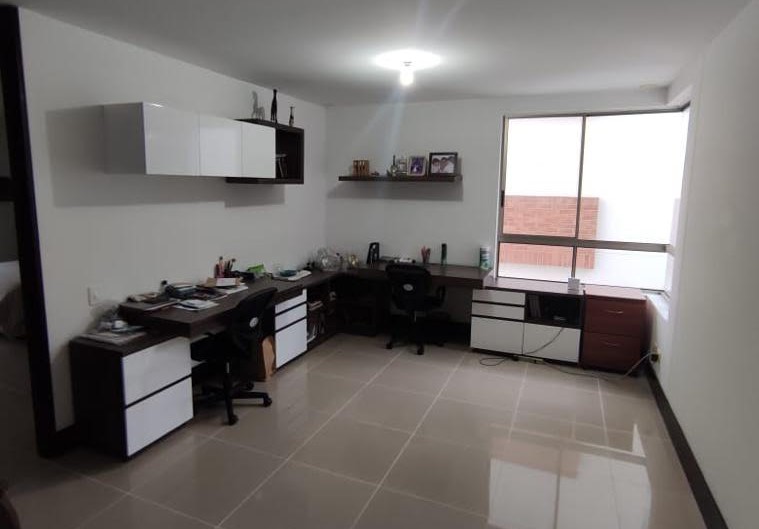 Apartamento En Venta - Bosques Deloeste, Cali