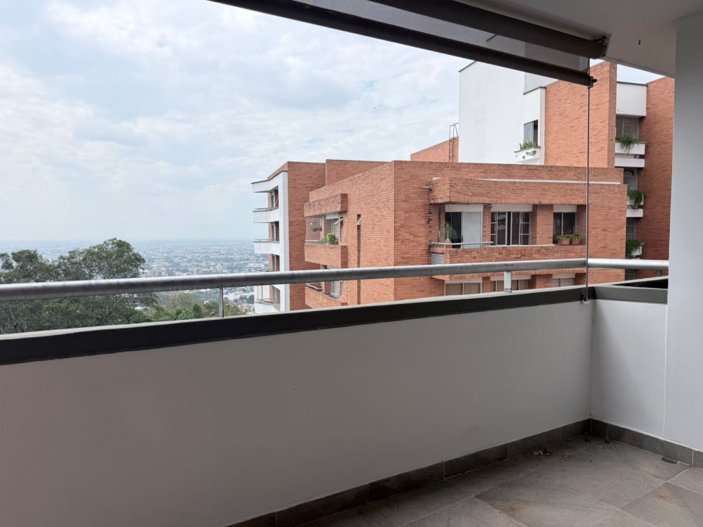 Apartamento En Venta - Mameyal, Cali