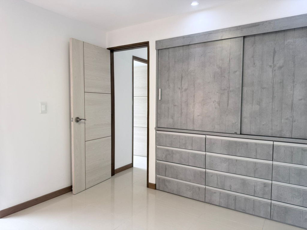 Apartamento En Venta - Mameyal, Cali