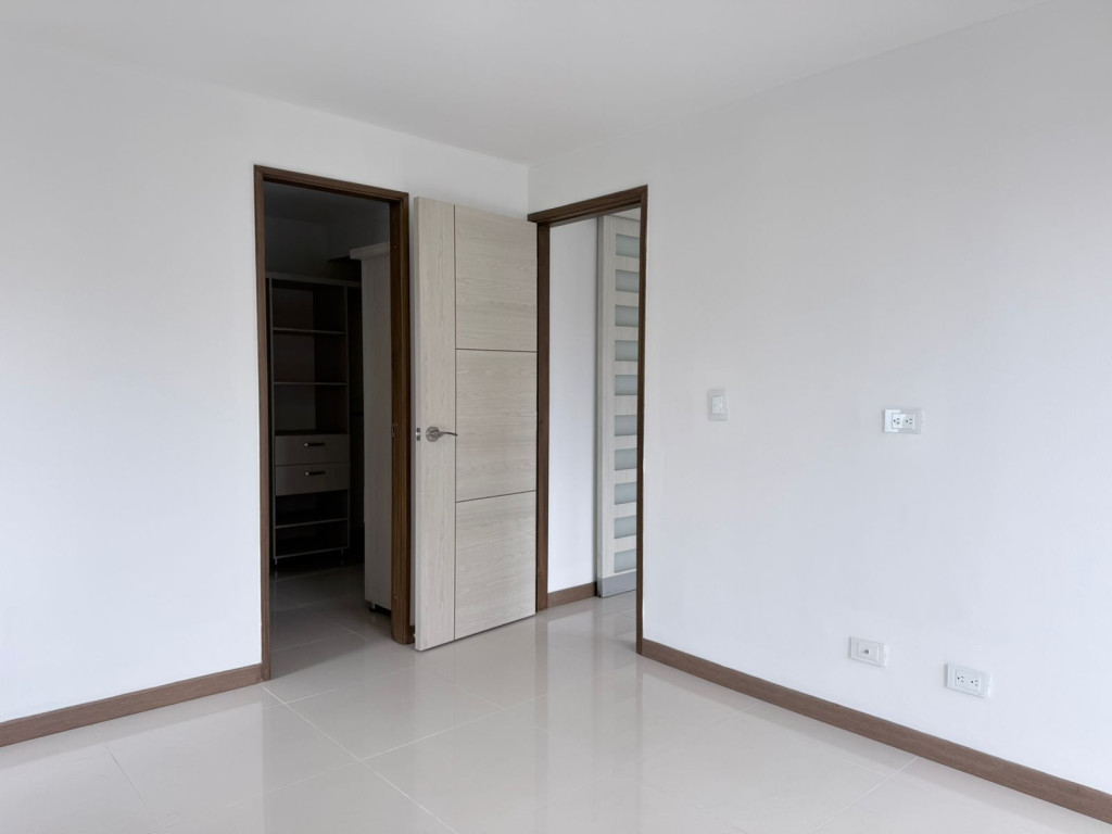 Apartamento En Venta - Mameyal, Cali