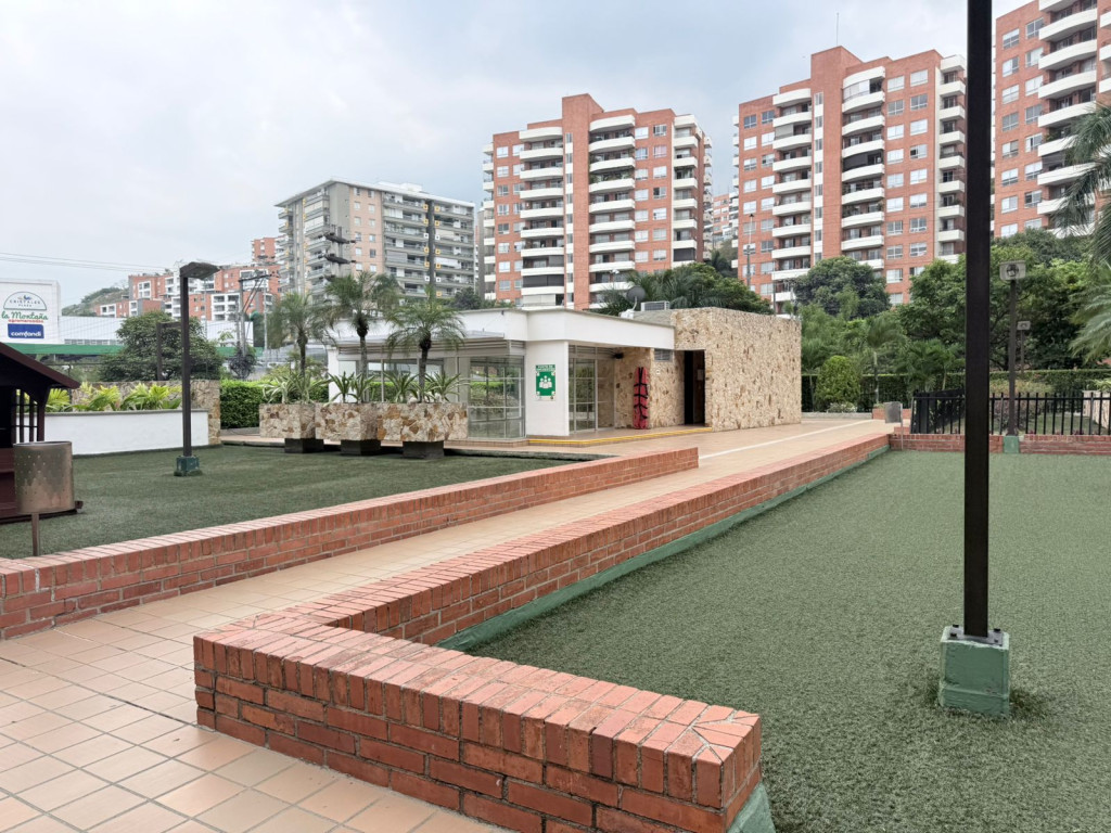 Apartamento En Venta - Mameyal, Cali
