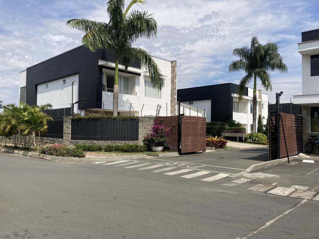 Casa En Venta - Parcelaciones Pance, Cali