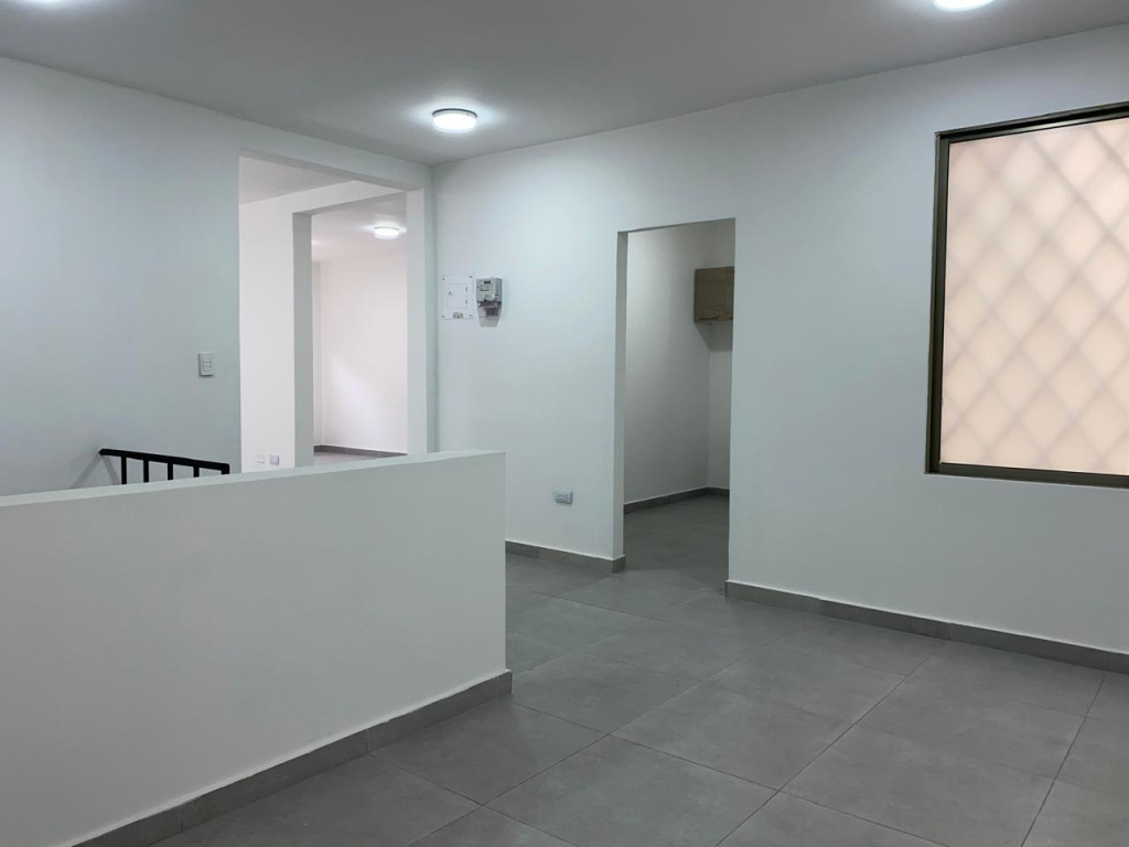 Oficina En Arriendo - San Vicente, Cali