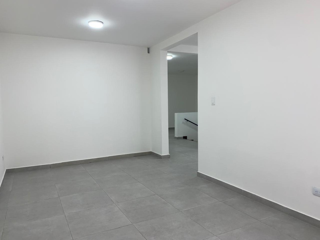 Oficina En Arriendo - San Vicente, Cali