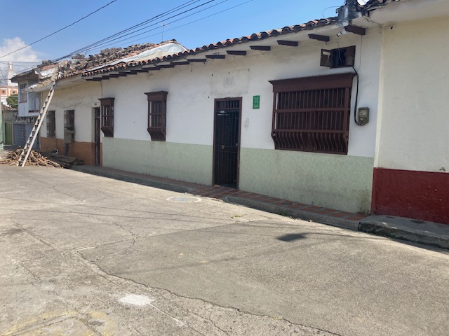 Casas Con Local En Venta - La Merced, Guadalajara De Buga