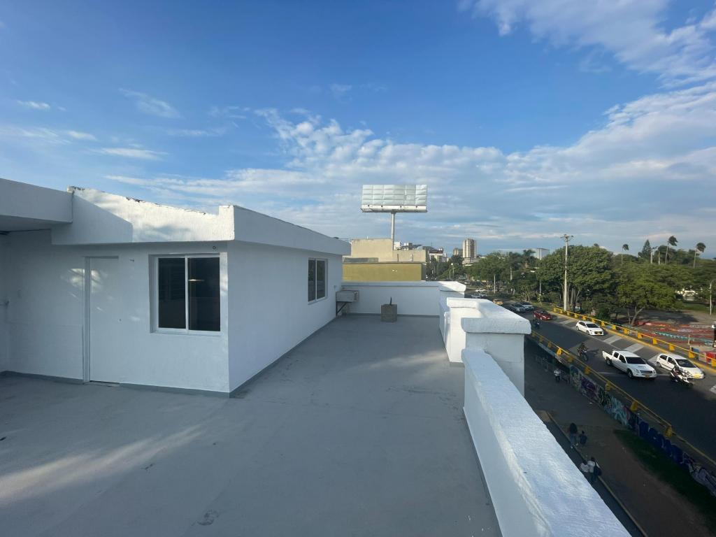 Apartaestudio En Arriendo - Los Libertadores / Miraflores, Cali