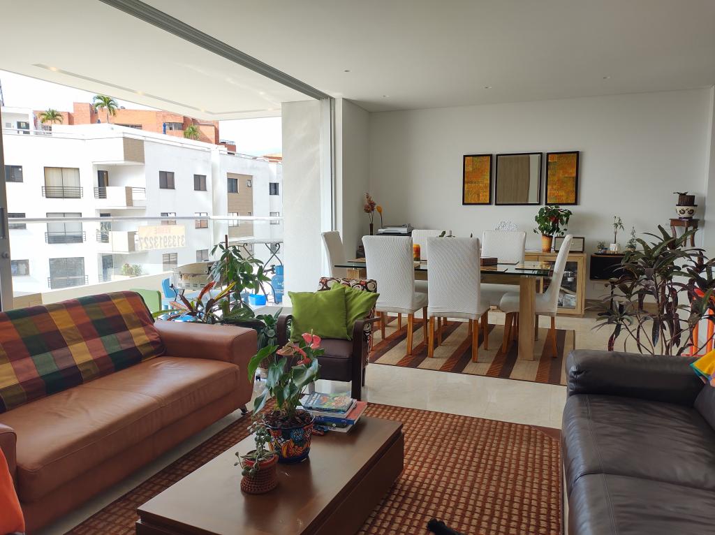Apartamento En Venta - Normandía, Cali