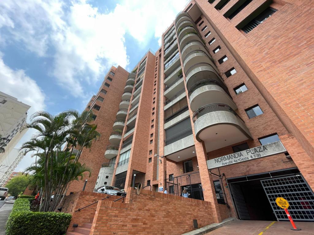 Apartamento En Arriendo/Venta - Normandia, Cali