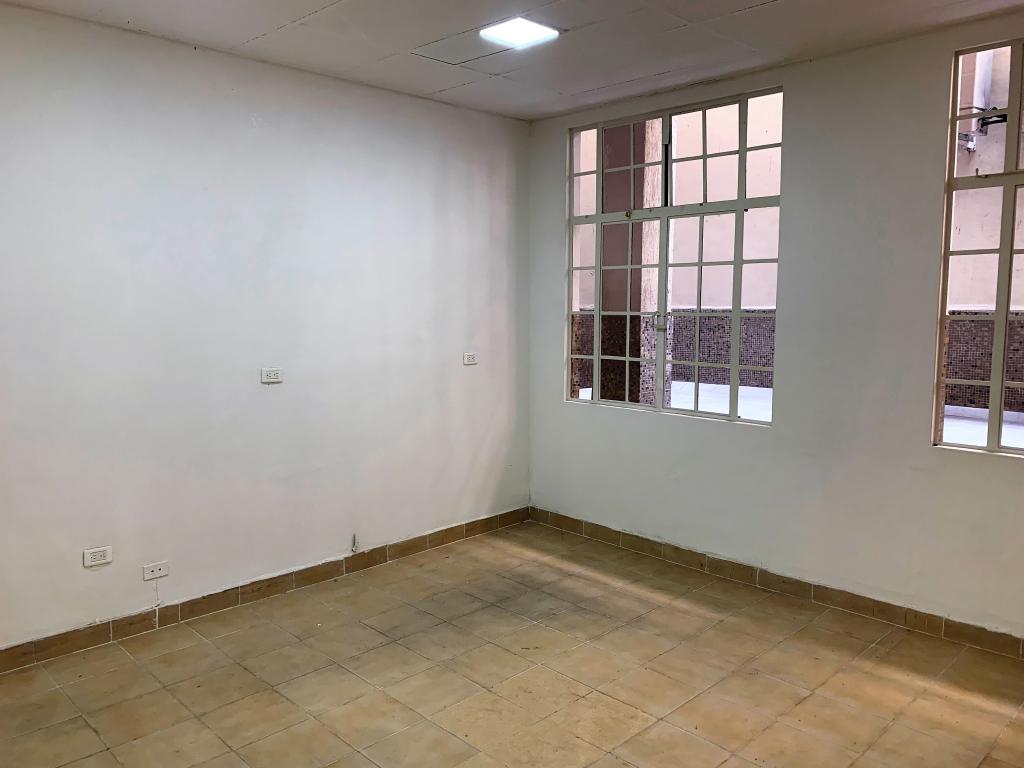 Oficina En Arriendo - Centro, Cali