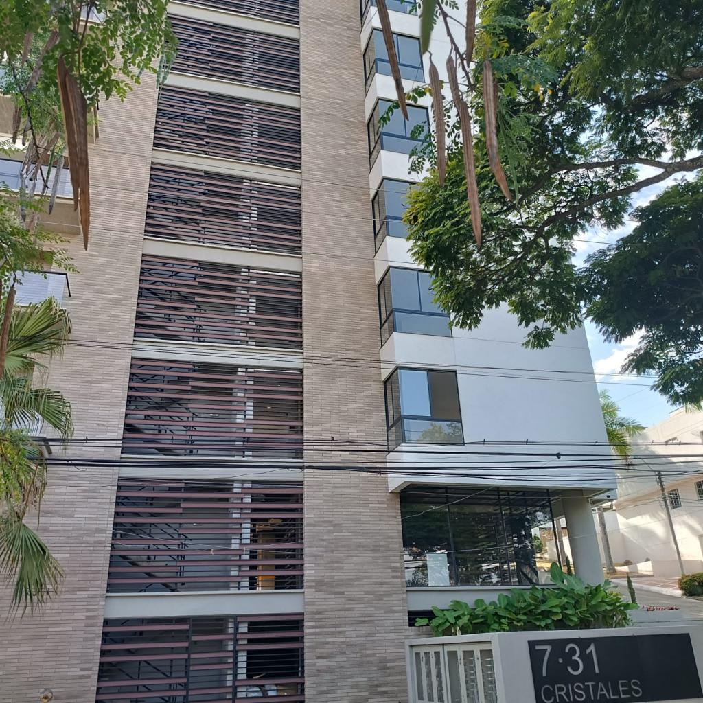 Apartamento En Venta - Mameyal, Cali