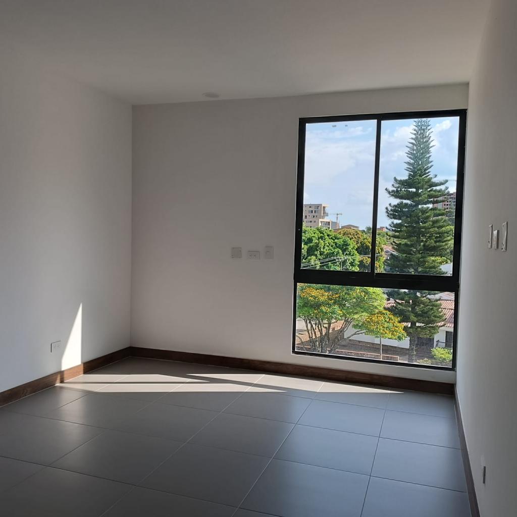 Apartamento En Venta - Mameyal, Cali