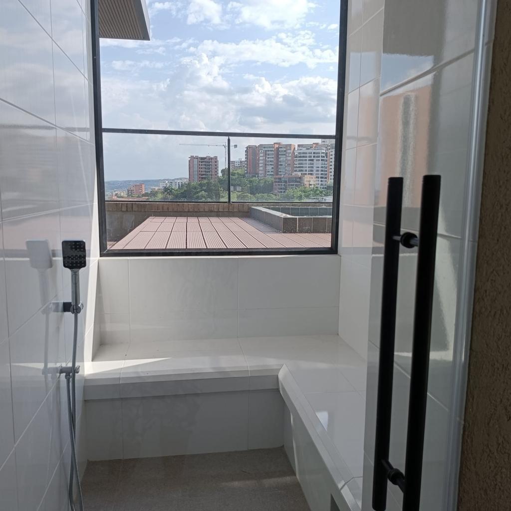 Apartamento En Venta - Mameyal, Cali