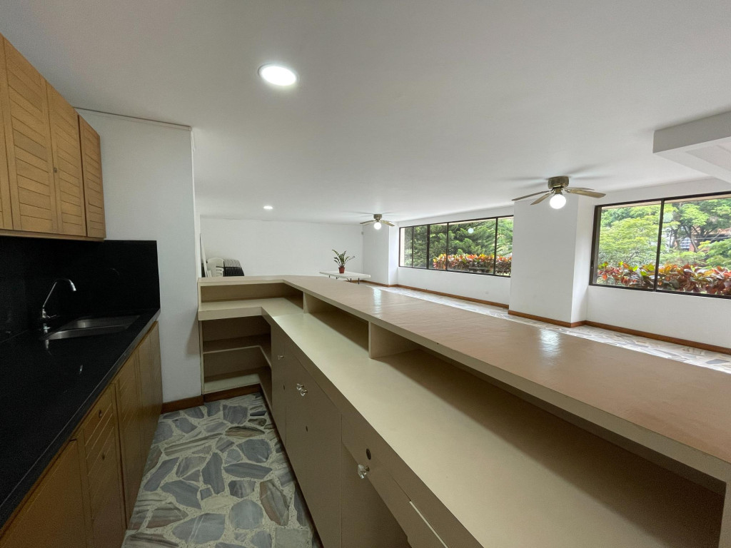Apartamento En Venta - Santa Teresita, Cali