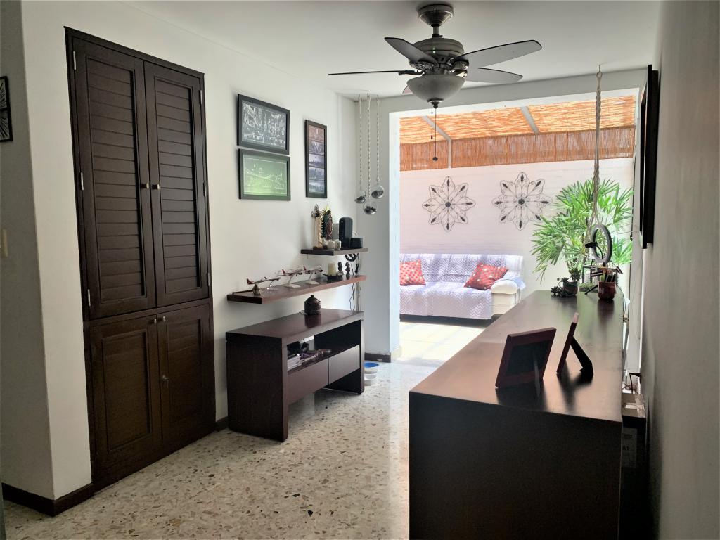 Apartamento En Venta - Santa Rita, Cali
