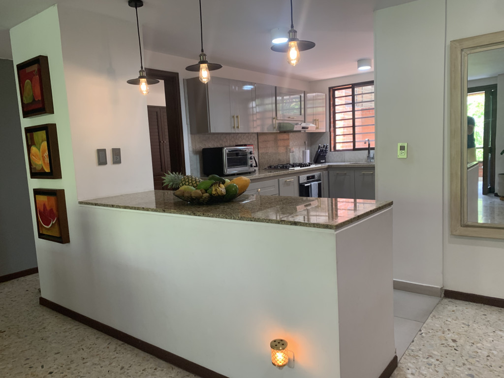 Apartamento En Venta - Santa Rita, Cali