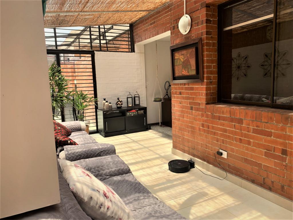 Apartamento En Venta - Santa Rita, Cali