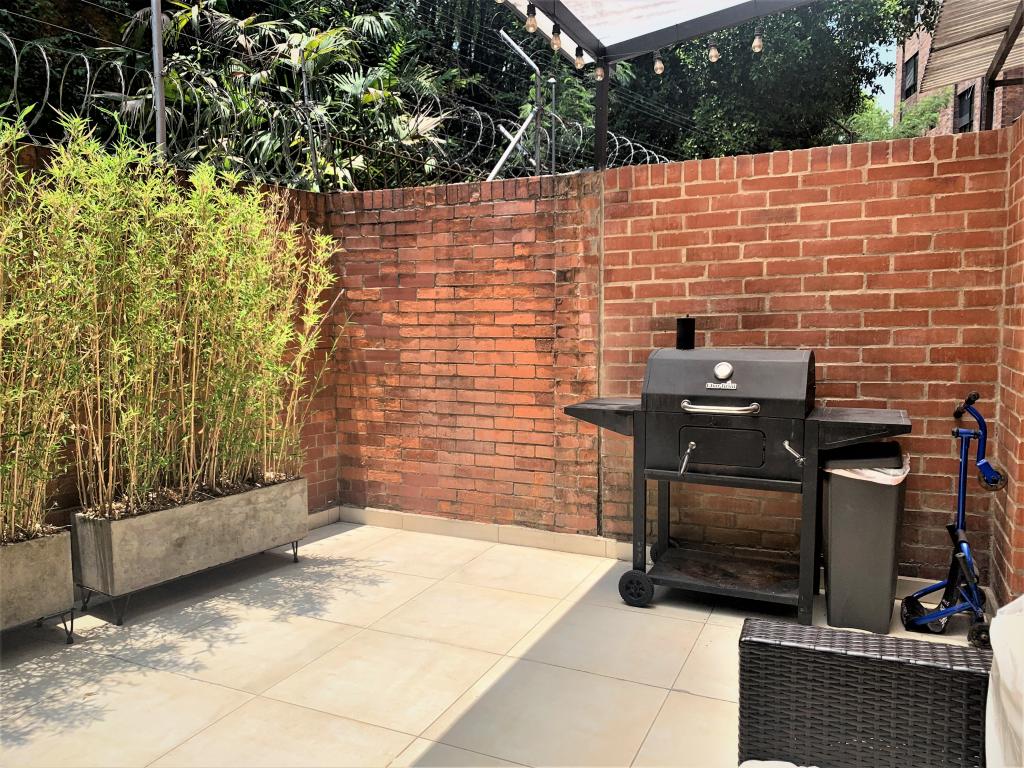 Apartamento En Venta - Santa Rita, Cali