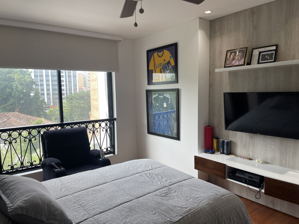 Apartamento En Venta - Bosques Deloeste, Cali