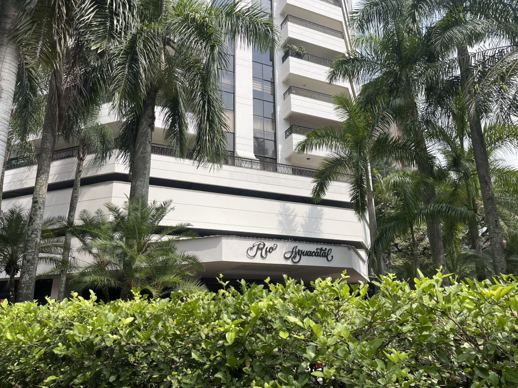 Apartamento En Venta - Bosques Deloeste, Cali