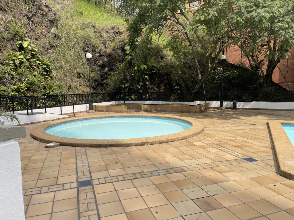 Apartamento En Venta - Bosques Deloeste, Cali