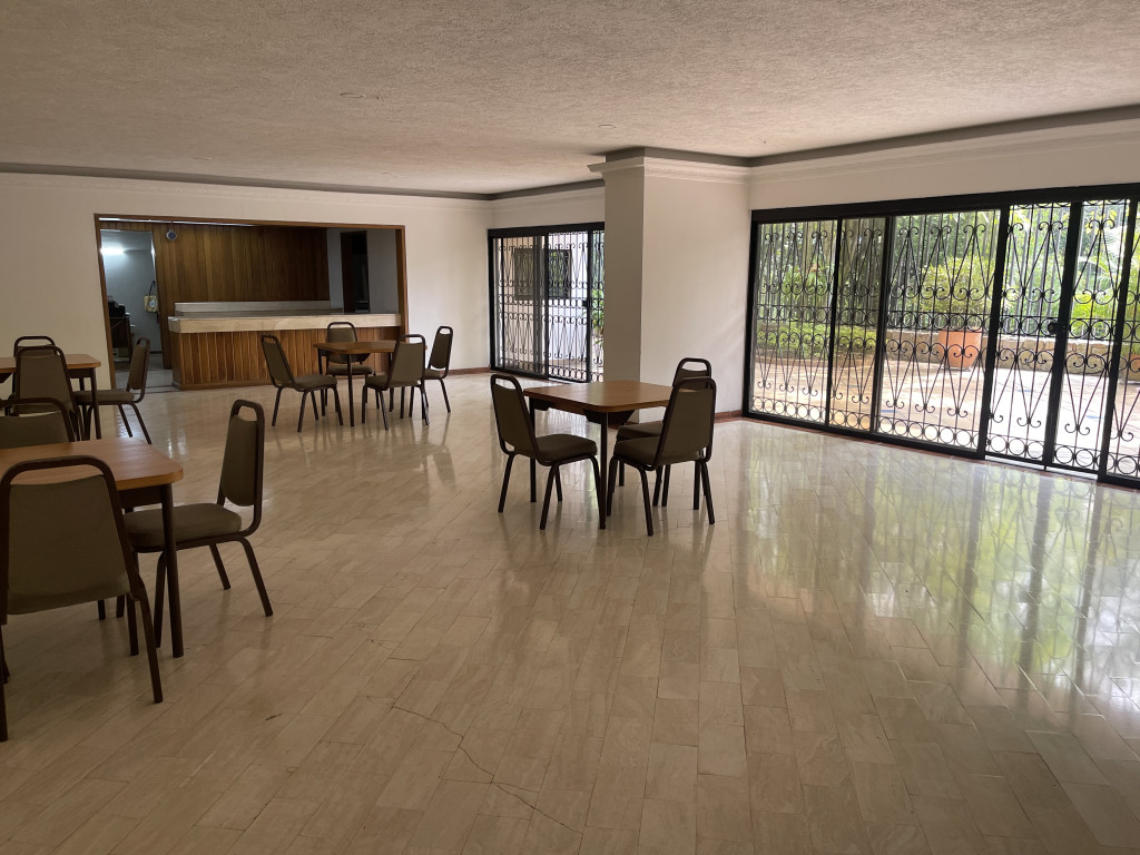 Apartamento En Venta - Bosques Deloeste, Cali