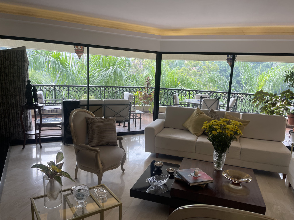 Apartamento En Venta - Bosques Deloeste, Cali