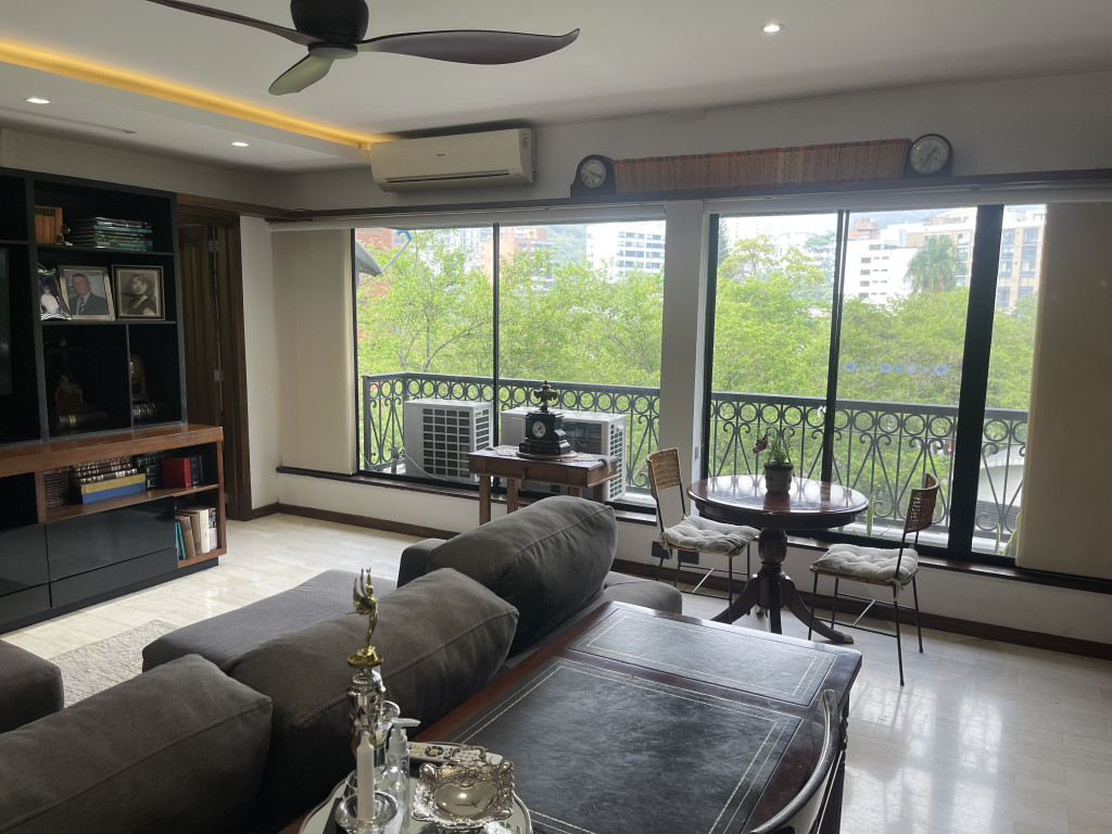 Apartamento En Venta - Bosques Deloeste, Cali