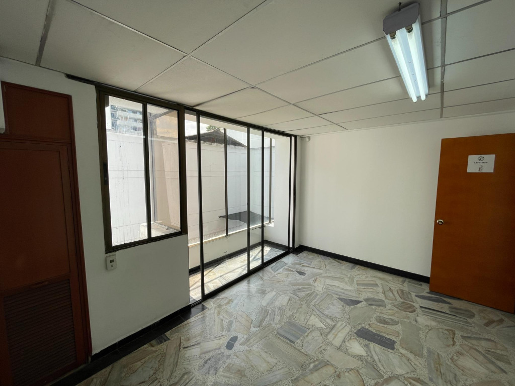 Local En Venta - Versalles, Cali