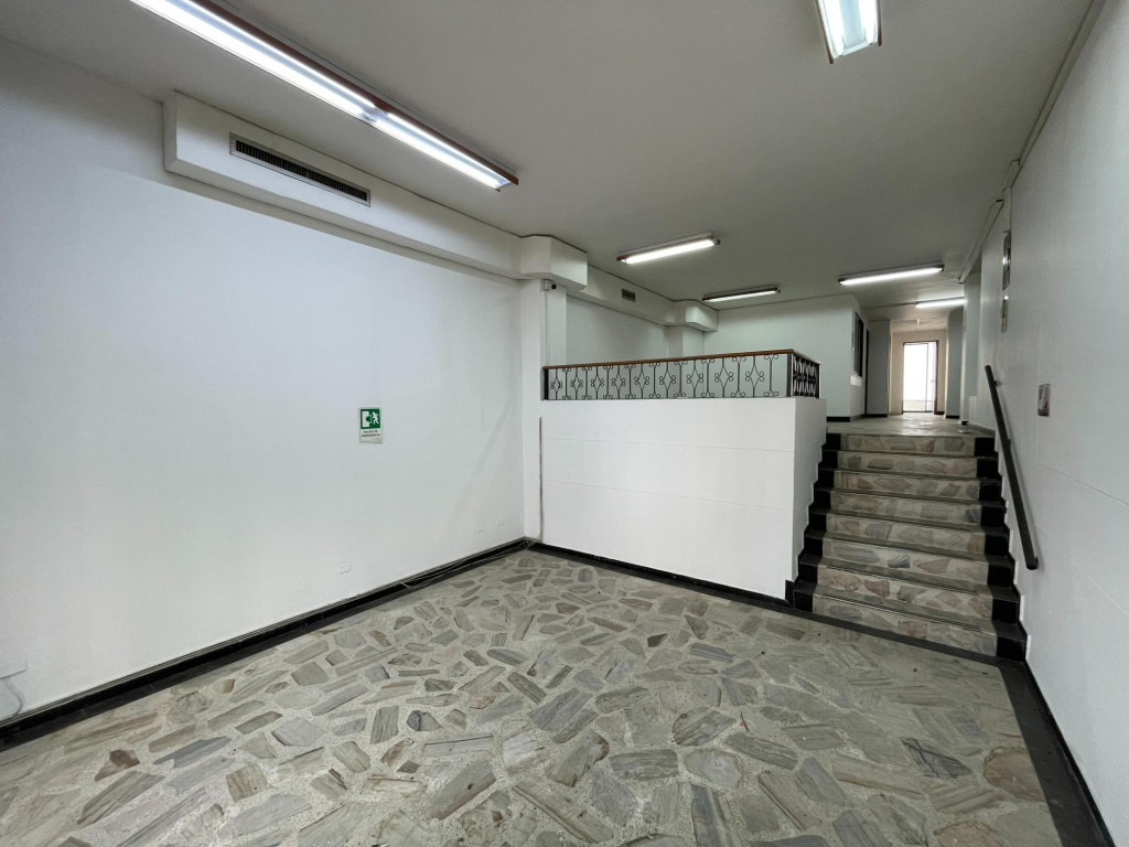 Local En Venta - Versalles, Cali