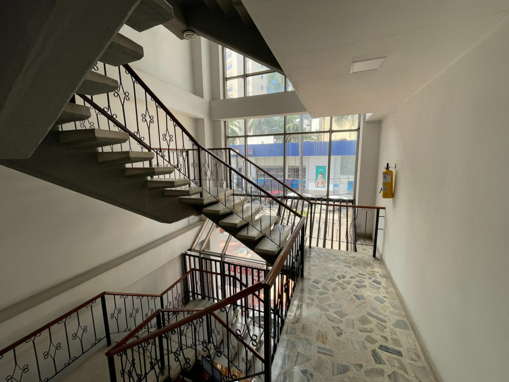 Local En Venta - Versalles, Cali