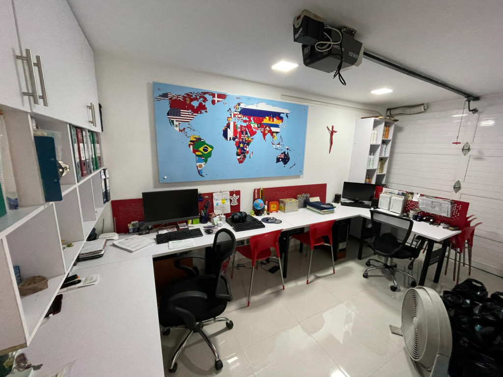 Casa En Venta - Urbanización La Flora, Cali