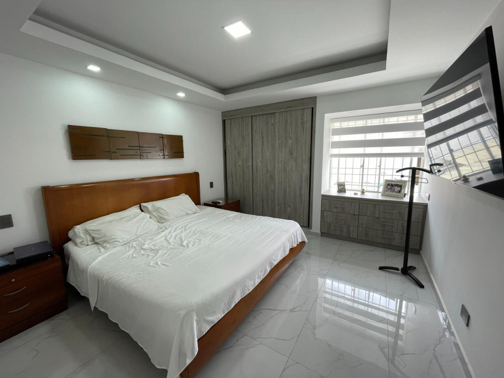 Casa En Venta - Urbanización La Flora, Cali