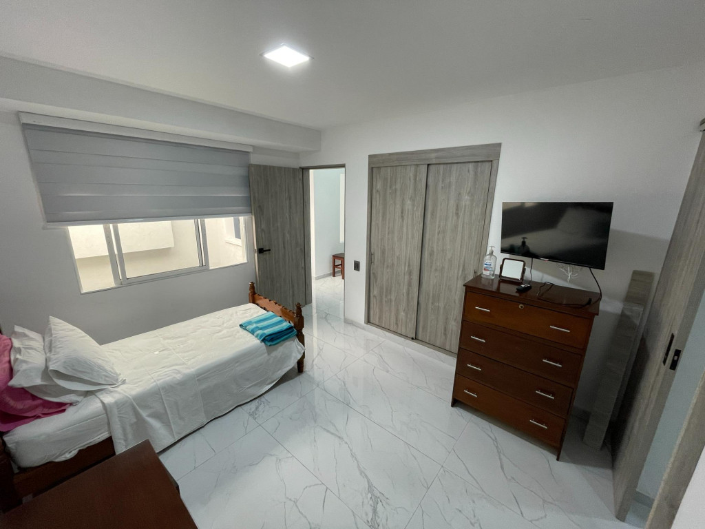 Casa En Venta - Urbanización La Flora, Cali