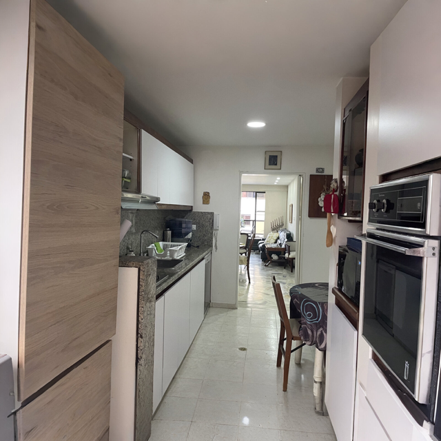 Apartamento En Venta - Centenario, Cali