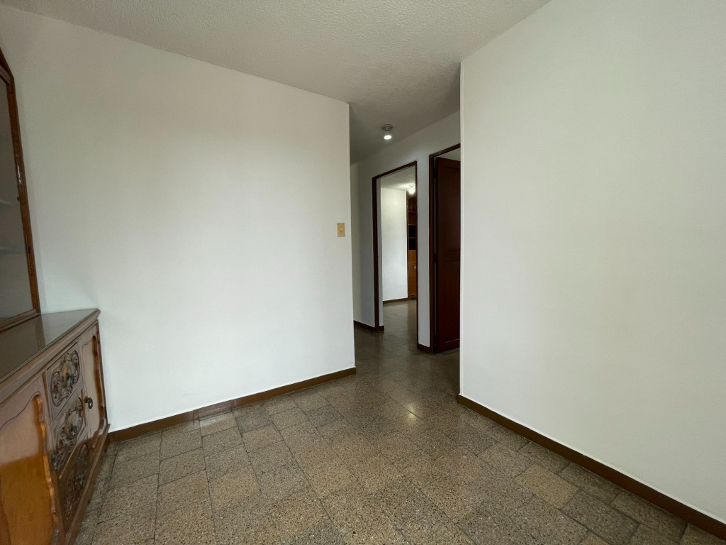 Apartamento En Venta - Colseguros Andes, Cali