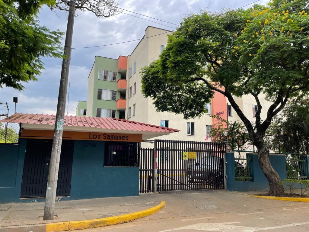 Apartamento En Venta - Colseguros Andes, Cali