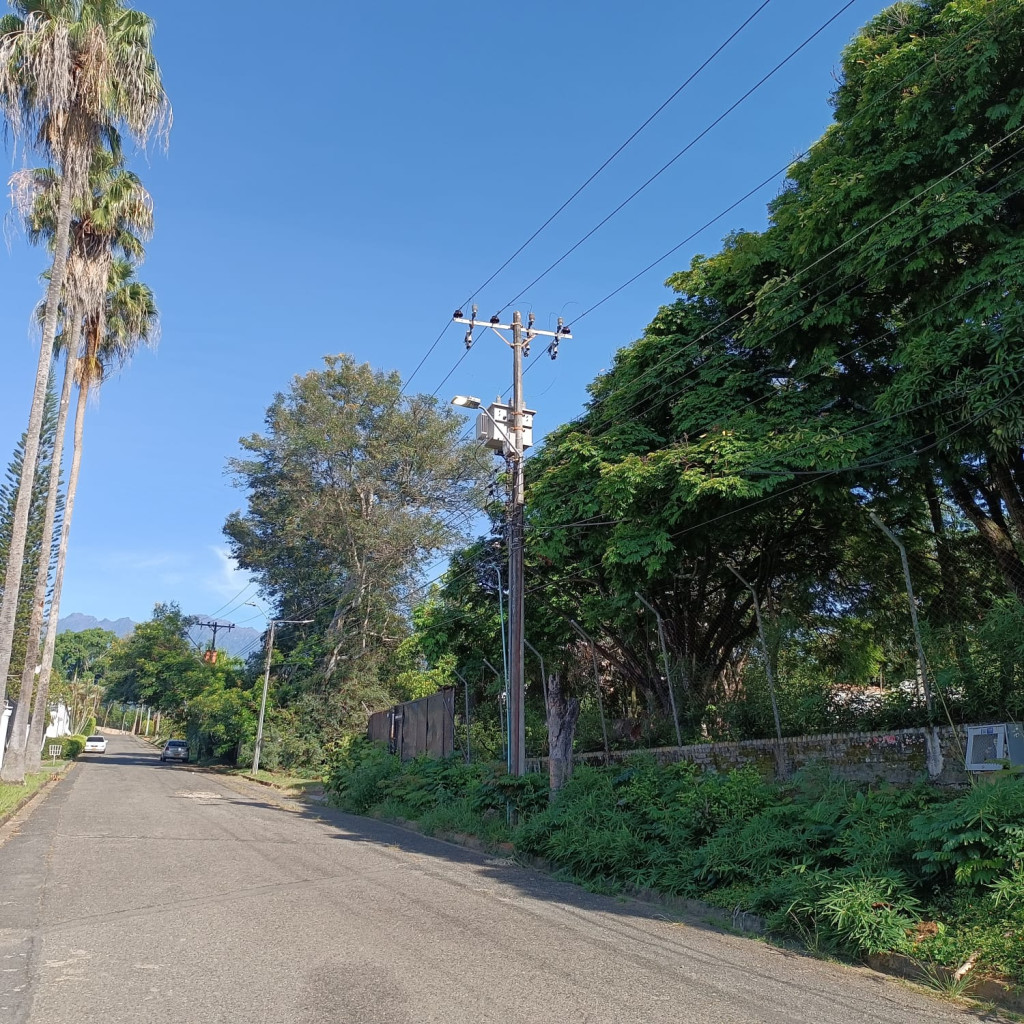 Lote En Venta - Ciudad Jardín, Cali