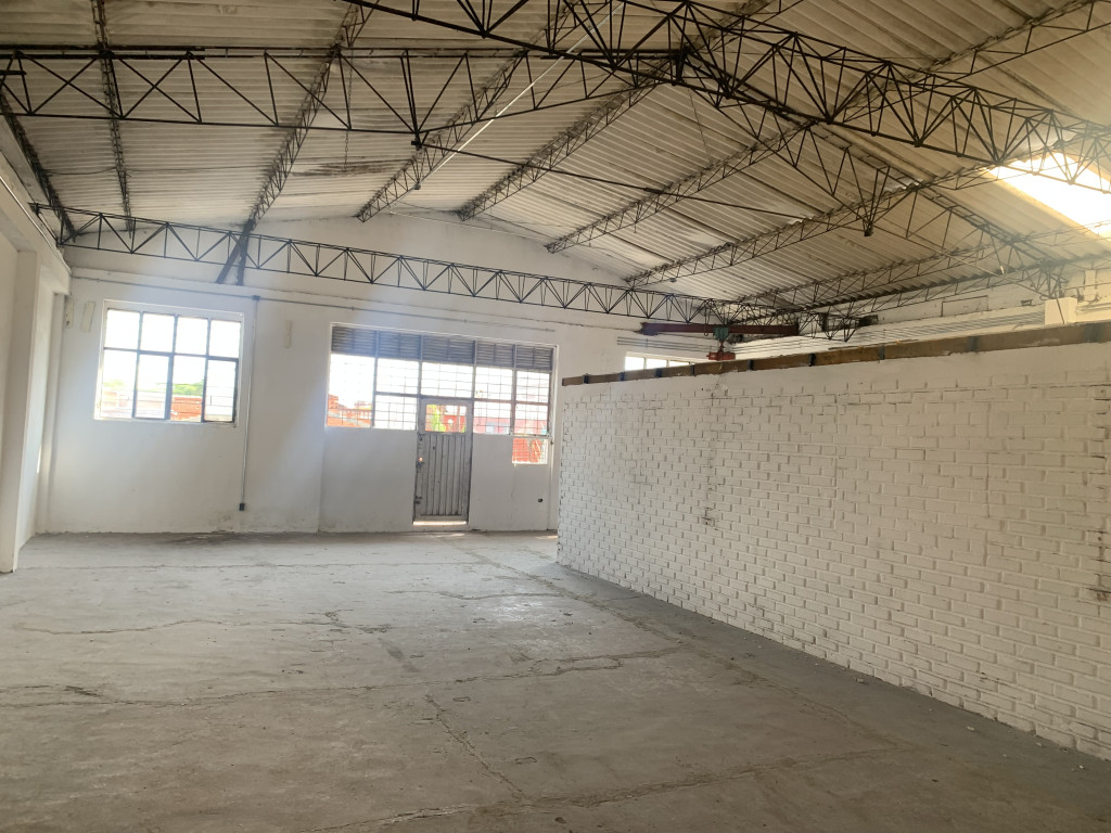 Bodega En Arriendo - Porvenir, Cali