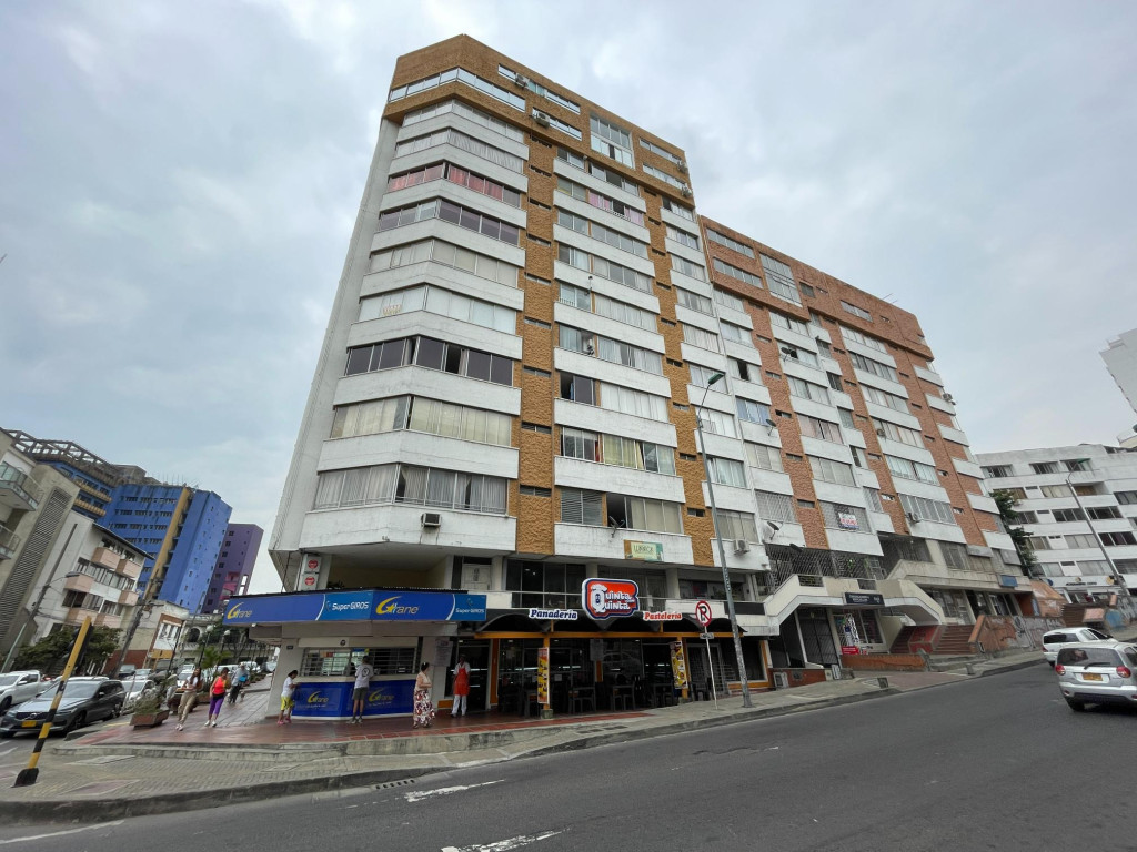 Local En Venta - Granada, Cali