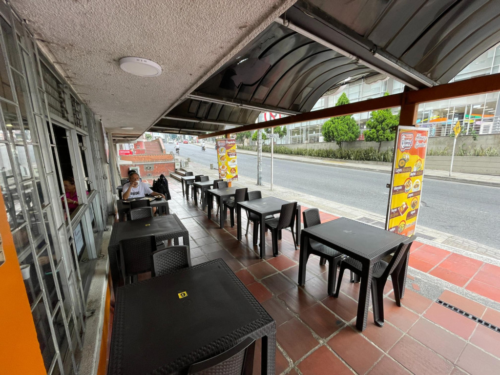 Local En Venta - Granada, Cali